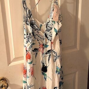 Nwt multi Wear straps flowy pretty dress SZ large